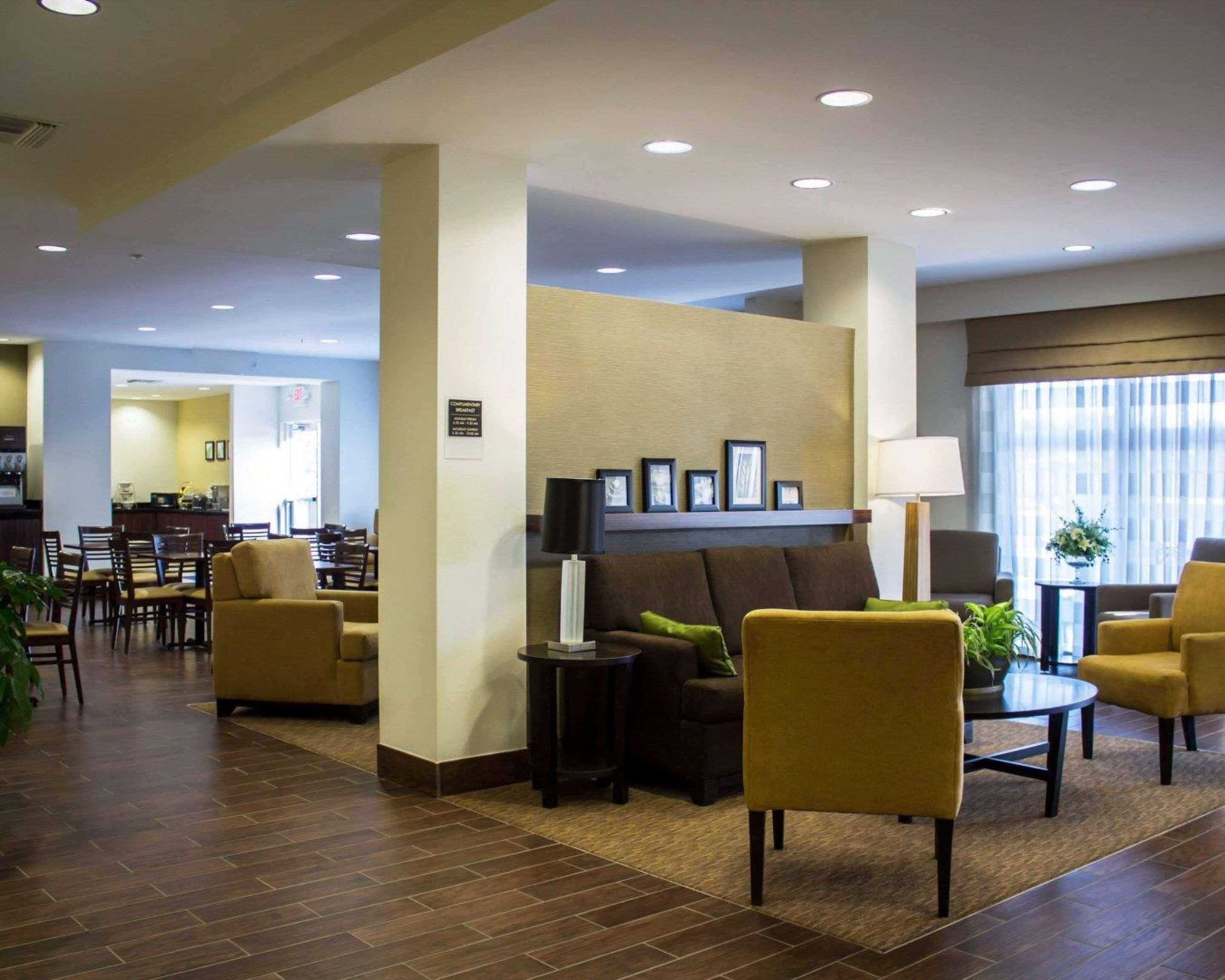 Sleep Inn & Suites Moundsville - Wheeling Exteriér fotografie